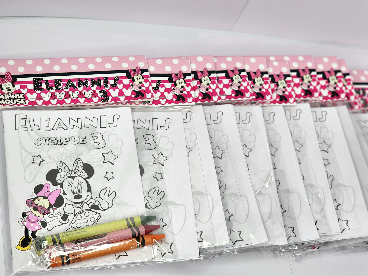 Minnie Mouse coloring books Pink