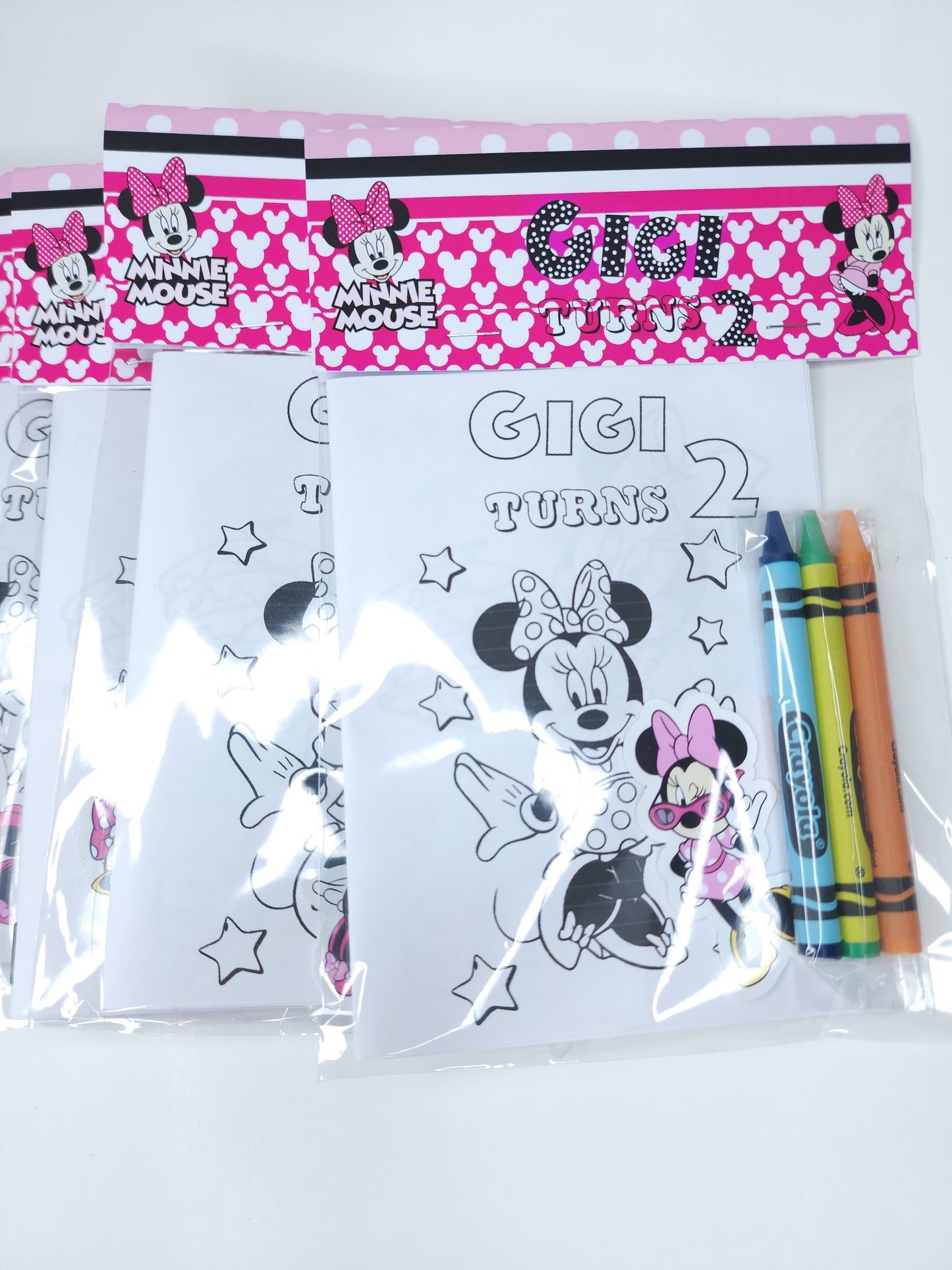 Minnie Mouse coloring books Pink