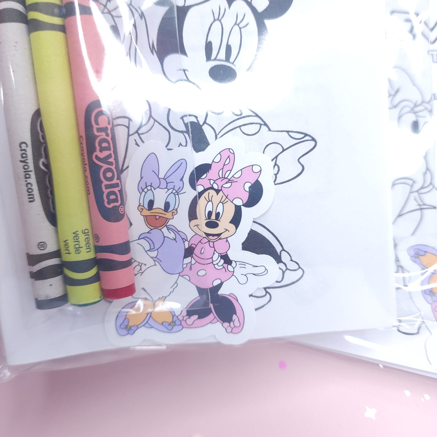 Minnie and Daisy Coloring Books, Minnie Mouse Party Decorations, Daisy Duck Birthday Party, Minnie and Daisy Birthday Party, Minnie Party