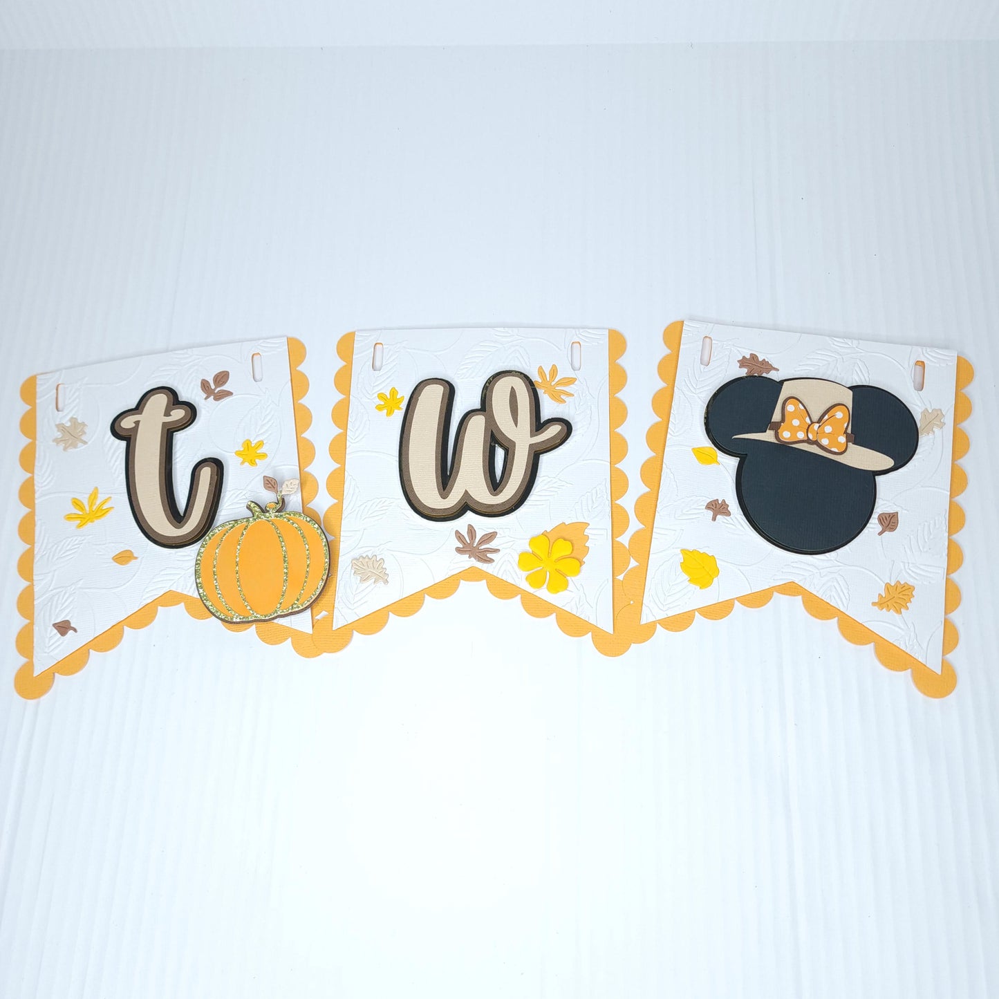 Thanksgivin Minnie Mouse Banner, Minnie Party Decorations, Thanksgivin Party Decorations, Minnie Mouse Fall Birthday Banner, One Thanksgivin